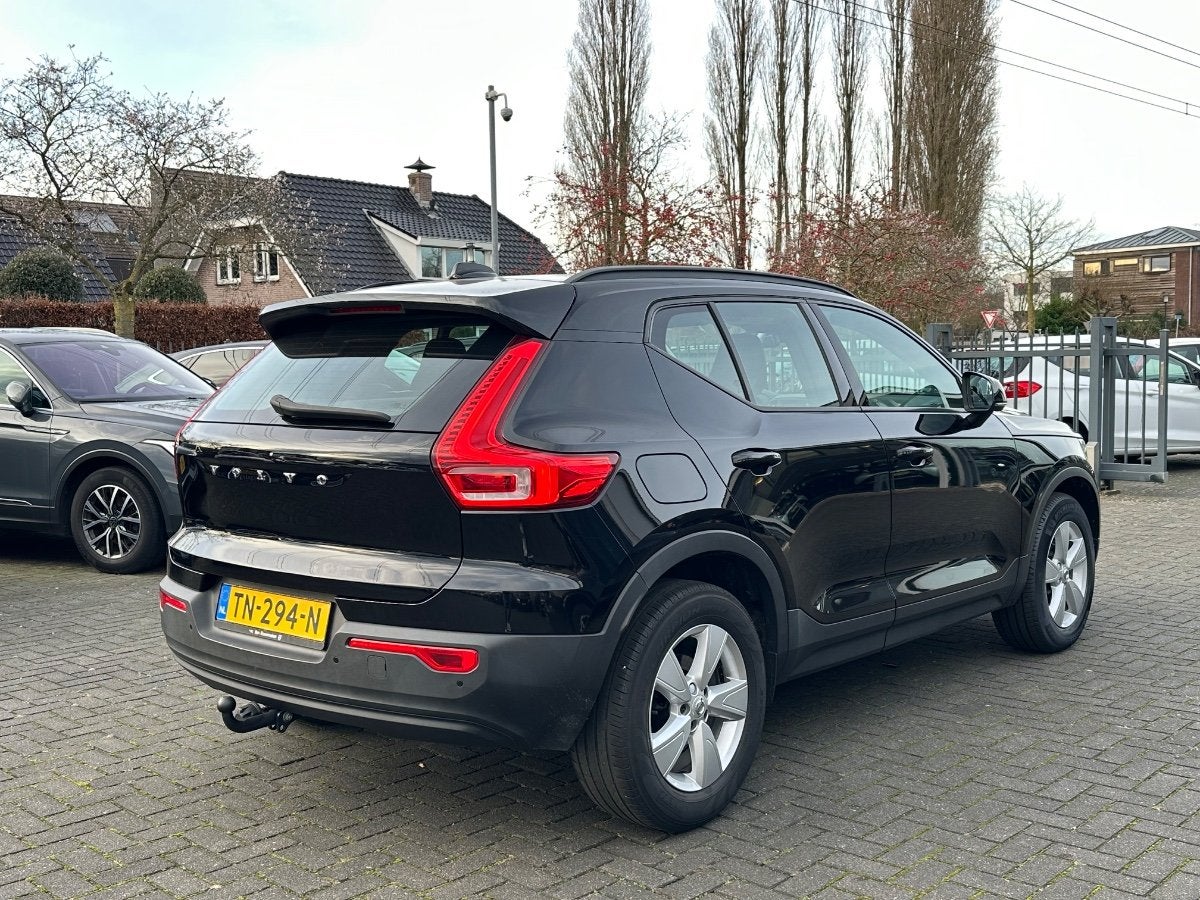 Volvo XC40 2.0 D3 110kw | Momentum | Leer | Navi, Auto's, Voorwielaandrijving, Gebruikt, Euro 6, 1969 cc