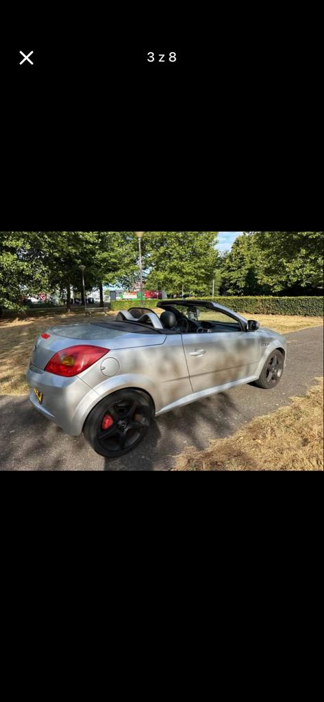 Opel Tigra 1.4 16V Twintop 2005 Grijs, Auto's, Opel, Voorwielaandrijving, 4 cilinders, Cabriolet, 49 €/maand