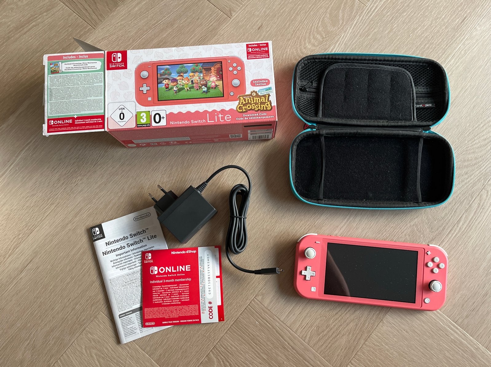 Nintendo Switch Lite met hoesje, Ophalen, Zo goed als nieuw, Zonder controller, Switch Original