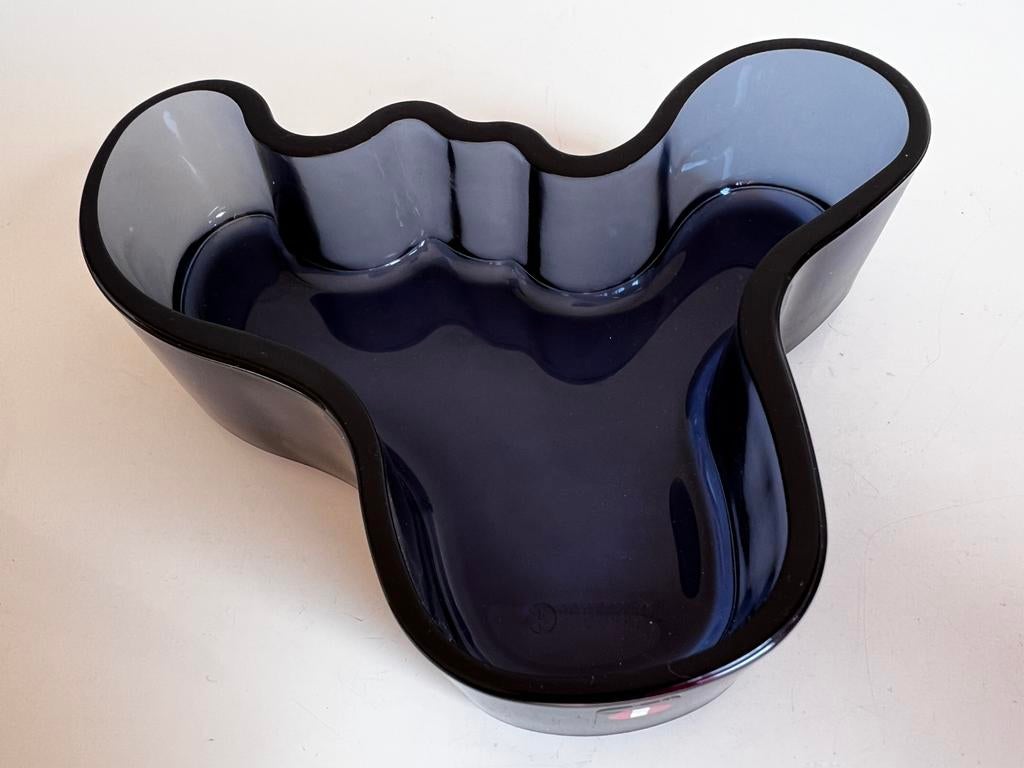 Iittala Fins Design Savoy Schaal Blueberry Aalto 13,5x11 cm, Huis en Inrichting, Woonaccessoires | Schalen en Manden, Schaal, Ophalen of Verzenden