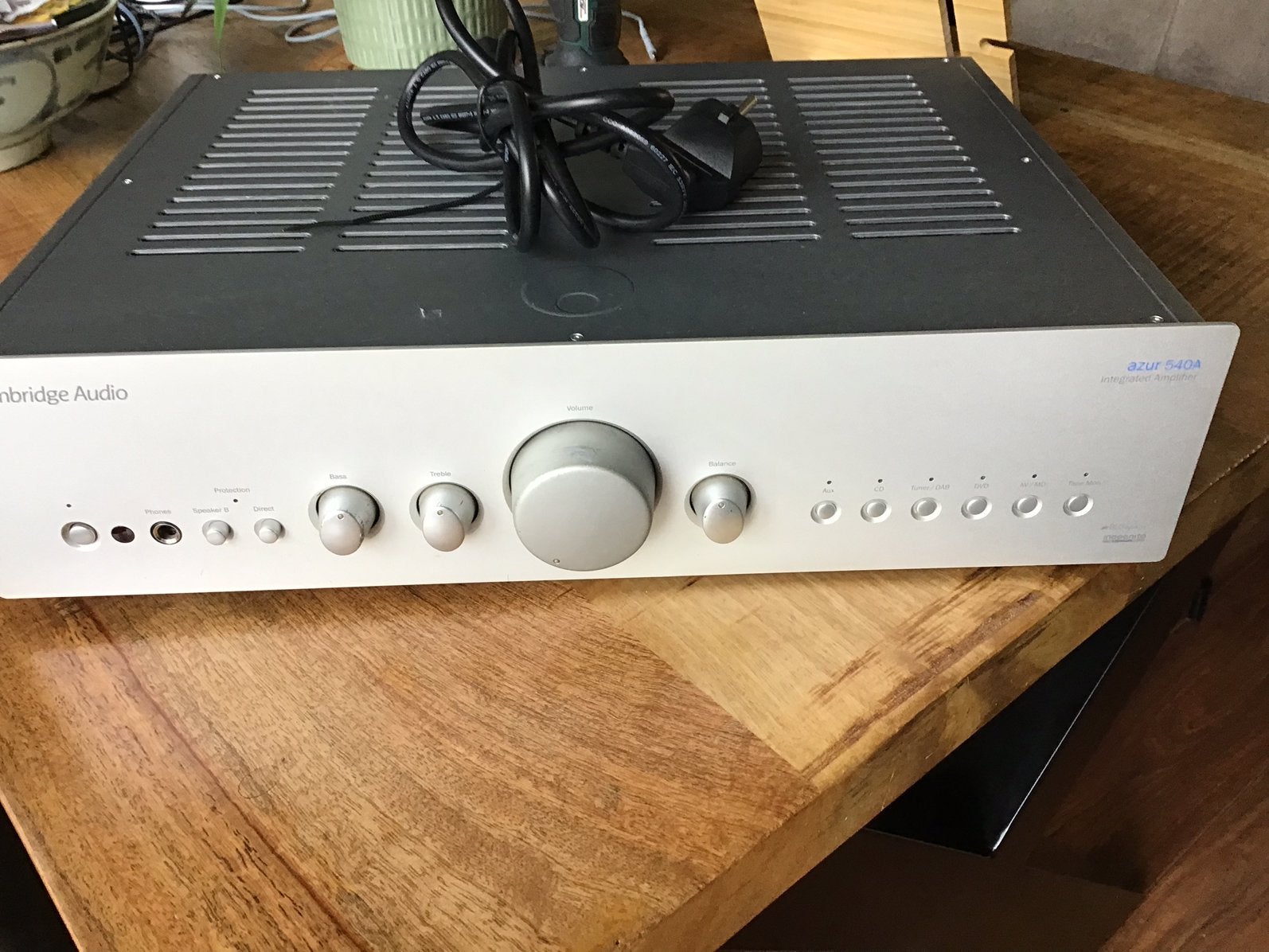 Cambridge azur 540a /defect /, Audio, Tv en Foto, Ophalen of Verzenden, Zo goed als nieuw, Overige merken