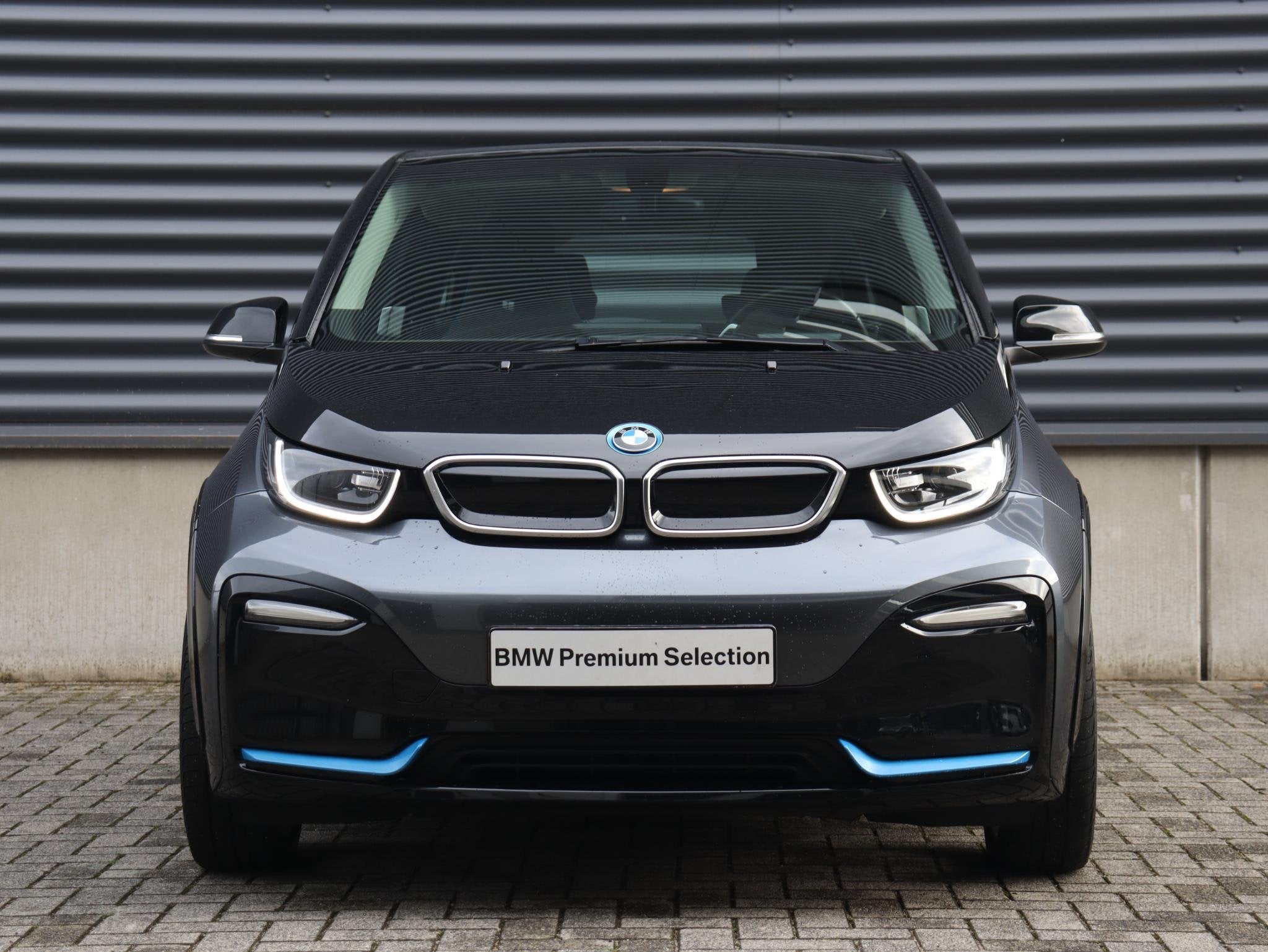 BMW i3 S 120Ah | Navi Prof. | Verwarmbare Voorstoelen | Clim, Auto's, Automaat, Gebruikt, Met garantie (alle), 4 stoelen