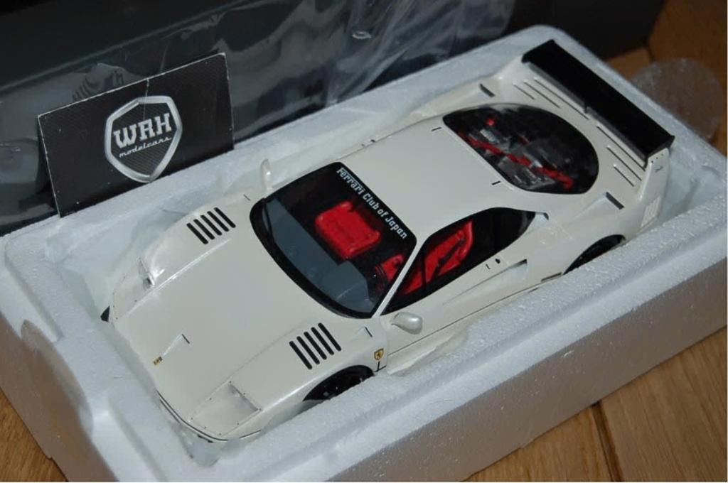 1:18 FERRARI F40 LIBERTY WALK GT spirit GT379 in box WRH, Verzenden, Zo goed als nieuw, Auto, Overige merken
