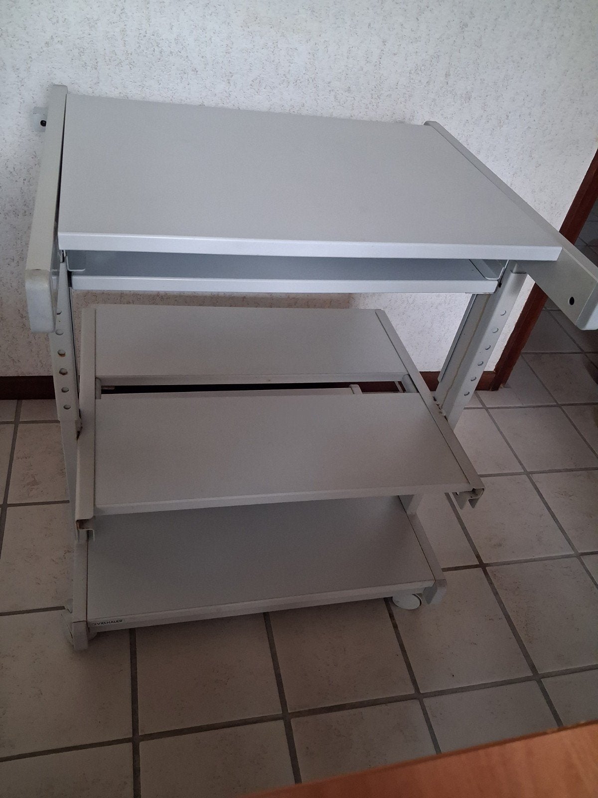 Computertafel, Ophalen, Zo goed als nieuw, In diepte verstelbaar