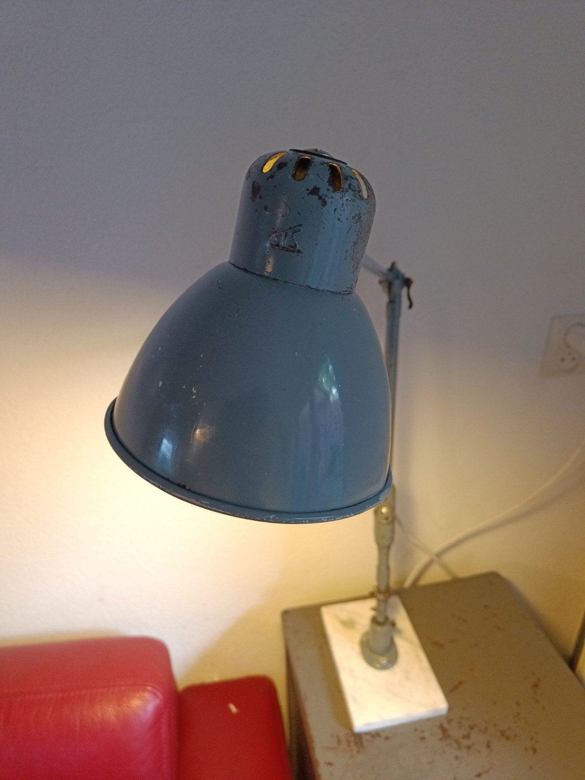 Foto 10 van werkplaats lamp , jaren 50 merk sis. Bauhaus stijl
