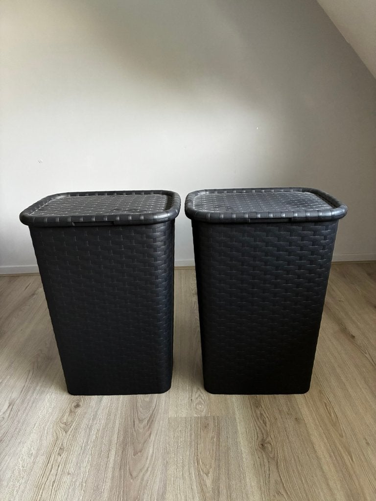 2 plastic wasmanden (zwart), Ophalen, Zo goed als nieuw, Wasmand, Overige merken