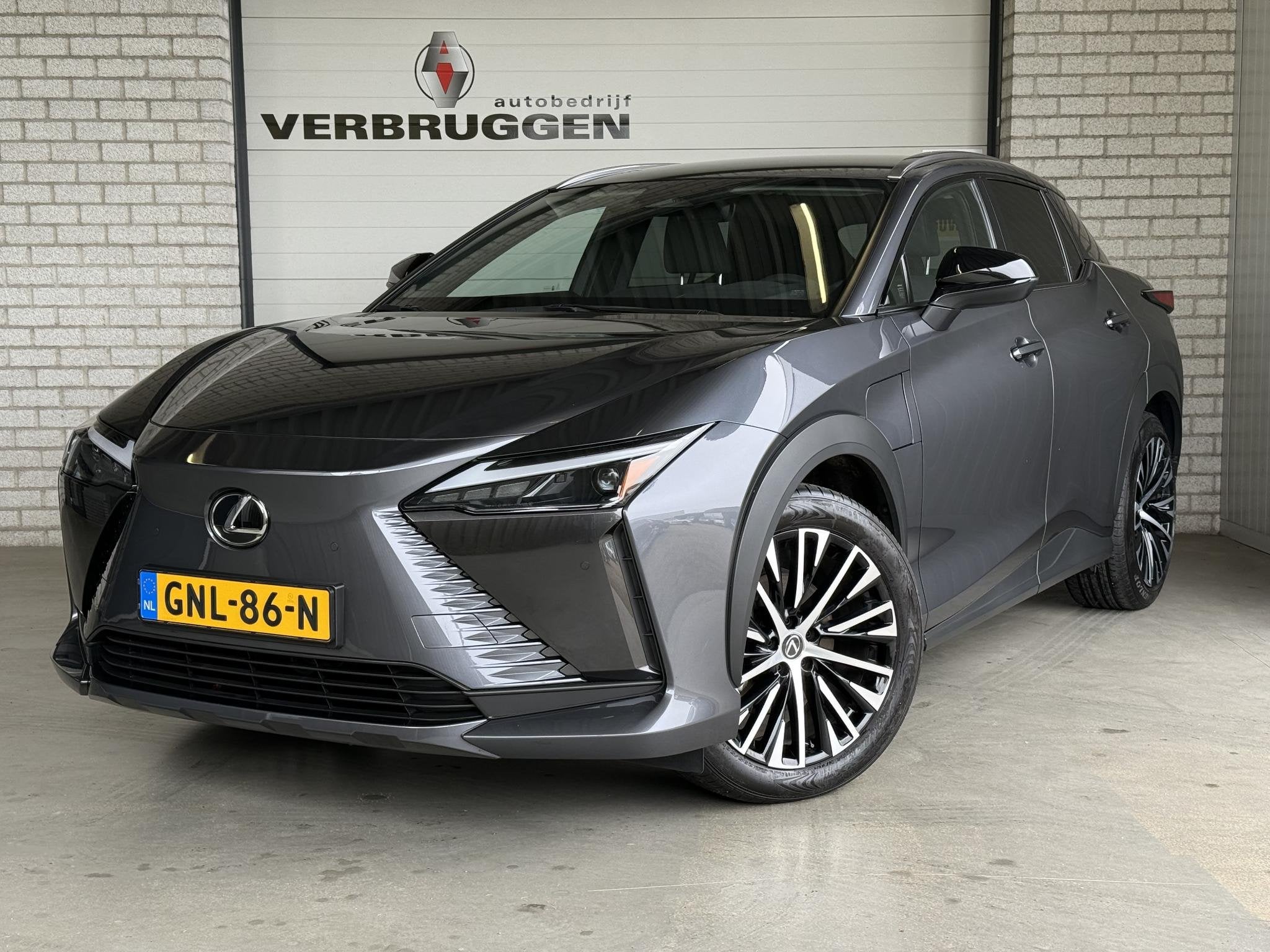 Lexus RZ 450e Executive Line 71 kWh Premium Pack | 20" LMV |