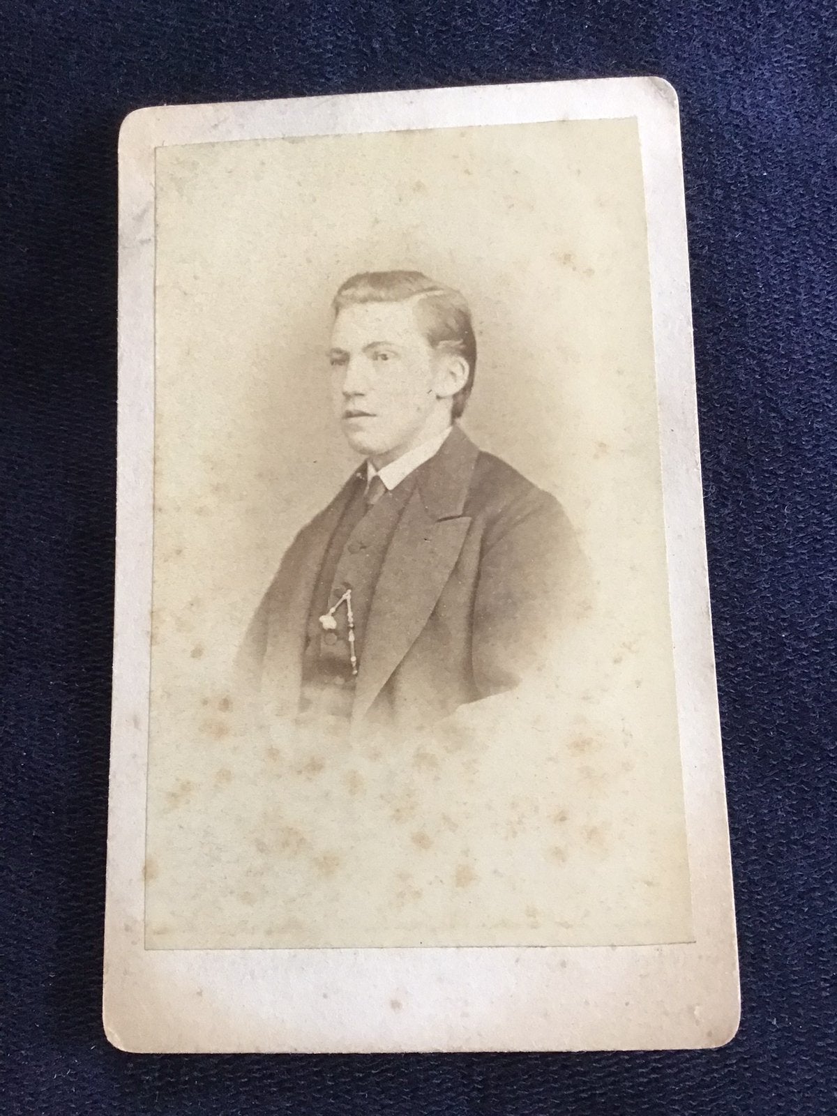 CDV, Jongeman, B. BRUINING, LEIDEN, zeer oud, dun karton, Verzenden, Voor 1940, Gebruikt, Foto