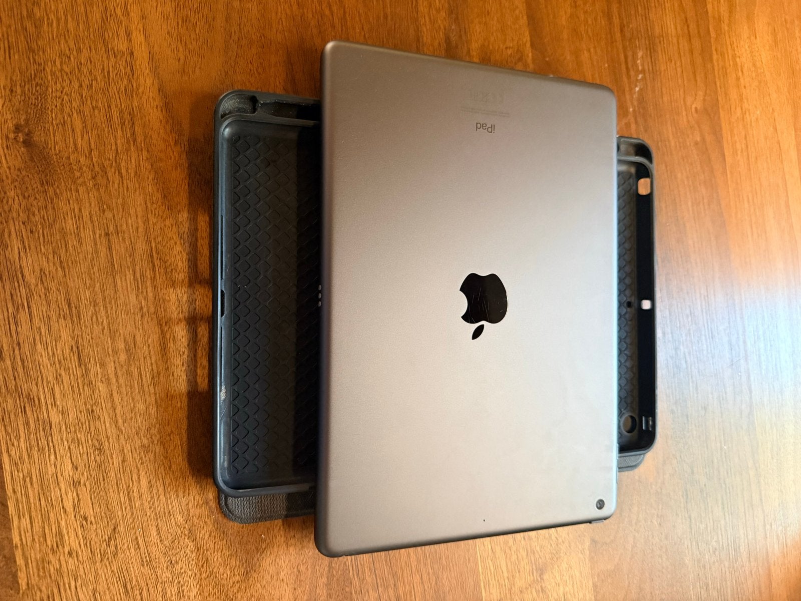 Apple iPad (8e generatie) 128GB Wi-Fi Spacegrijs, Computers en Software, Apple iPads, 10 inch, Apple iPad, Ophalen of Verzenden