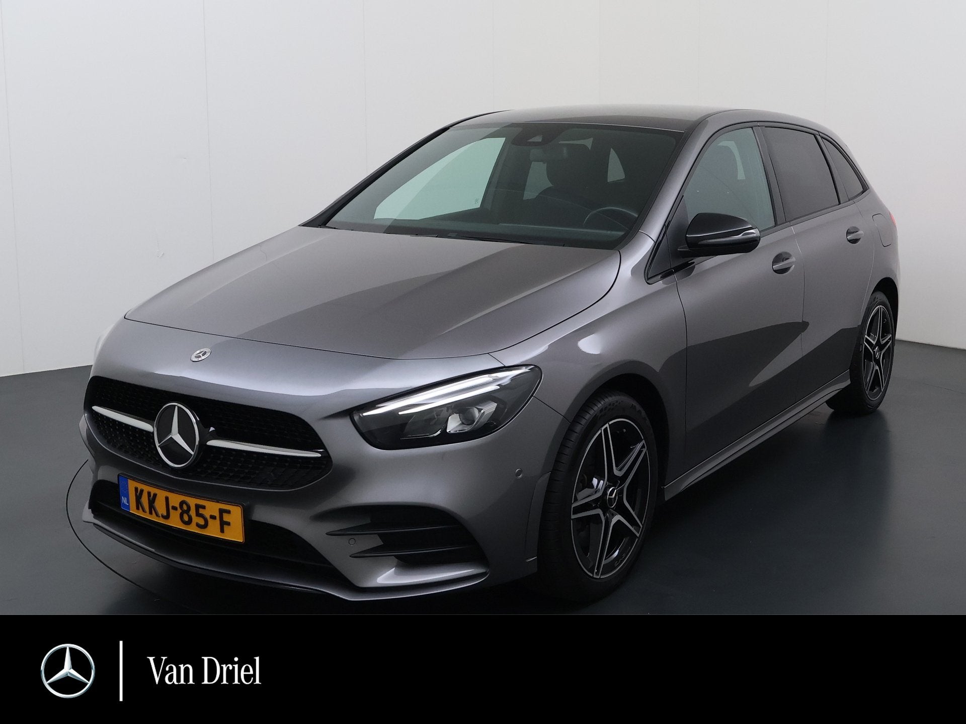 Mercedes-Benz B-Klasse 250 e AMG Line | Night LED Camera, Auto's, 12 maanden, Gebruikt, Zwart, 4 cilinders