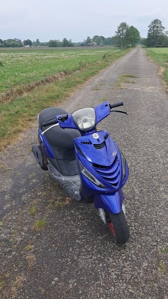 Piaggio Zip 4T - loopt perfect!, Fietsen en Brommers, Scooters | Piaggio, Ophalen, Maximaal 45 km/u, Zip, Zo goed als nieuw