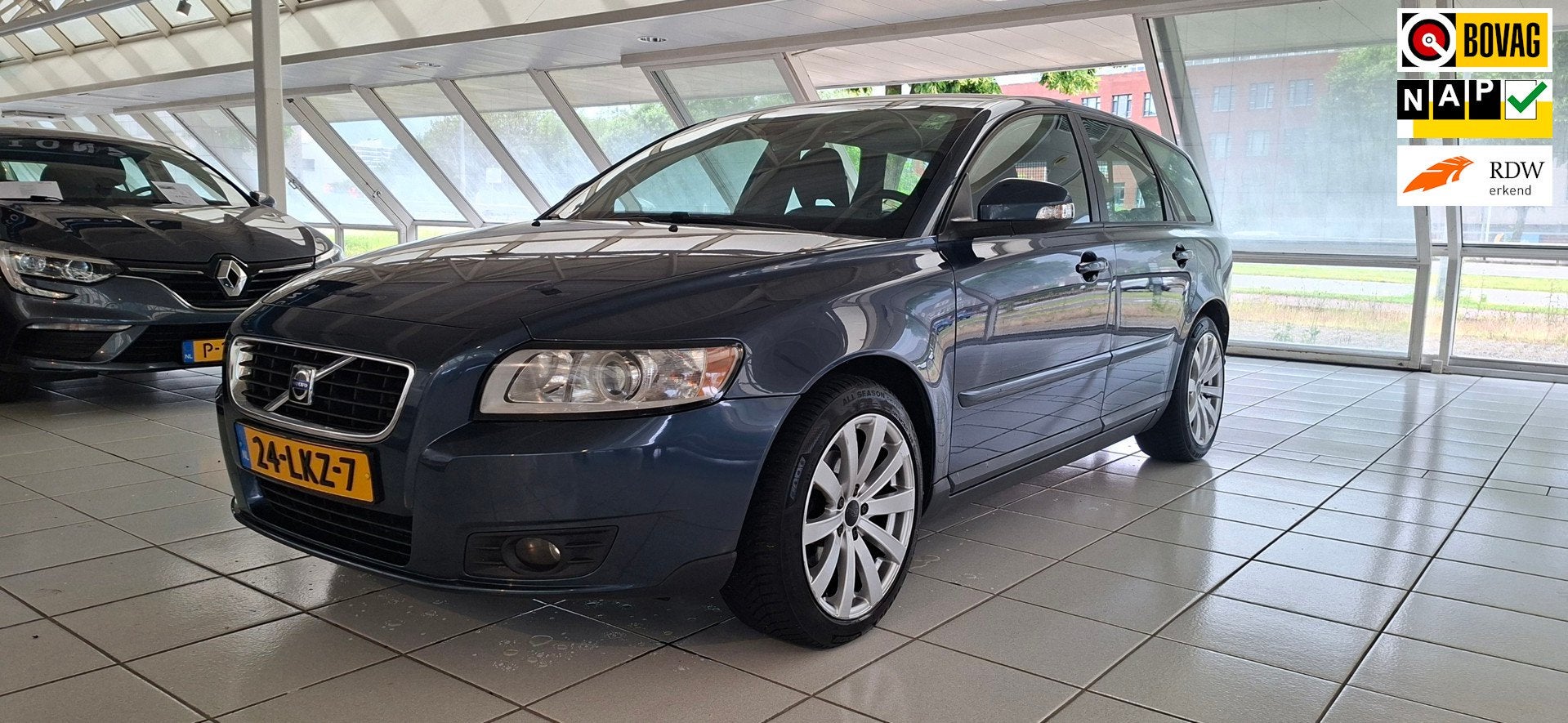 Volvo V50 2.0 Sport memory stoel/ecc/bluetooth/onderhoudsboe, Stof, Gebruikt, Zwart, V50