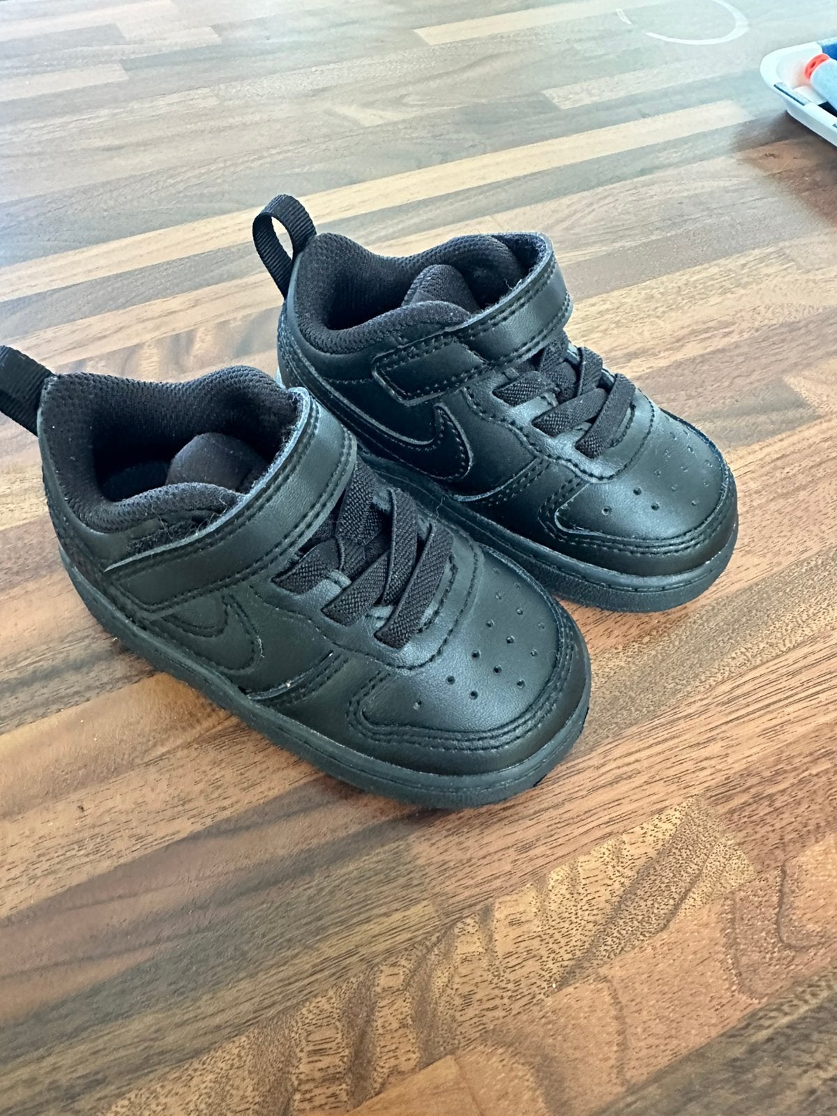 Nike Court Borough mt21 baby/peuter Nieuw, Jongen of Meisje, Schoenen, Ophalen of Verzenden, Zo goed als nieuw