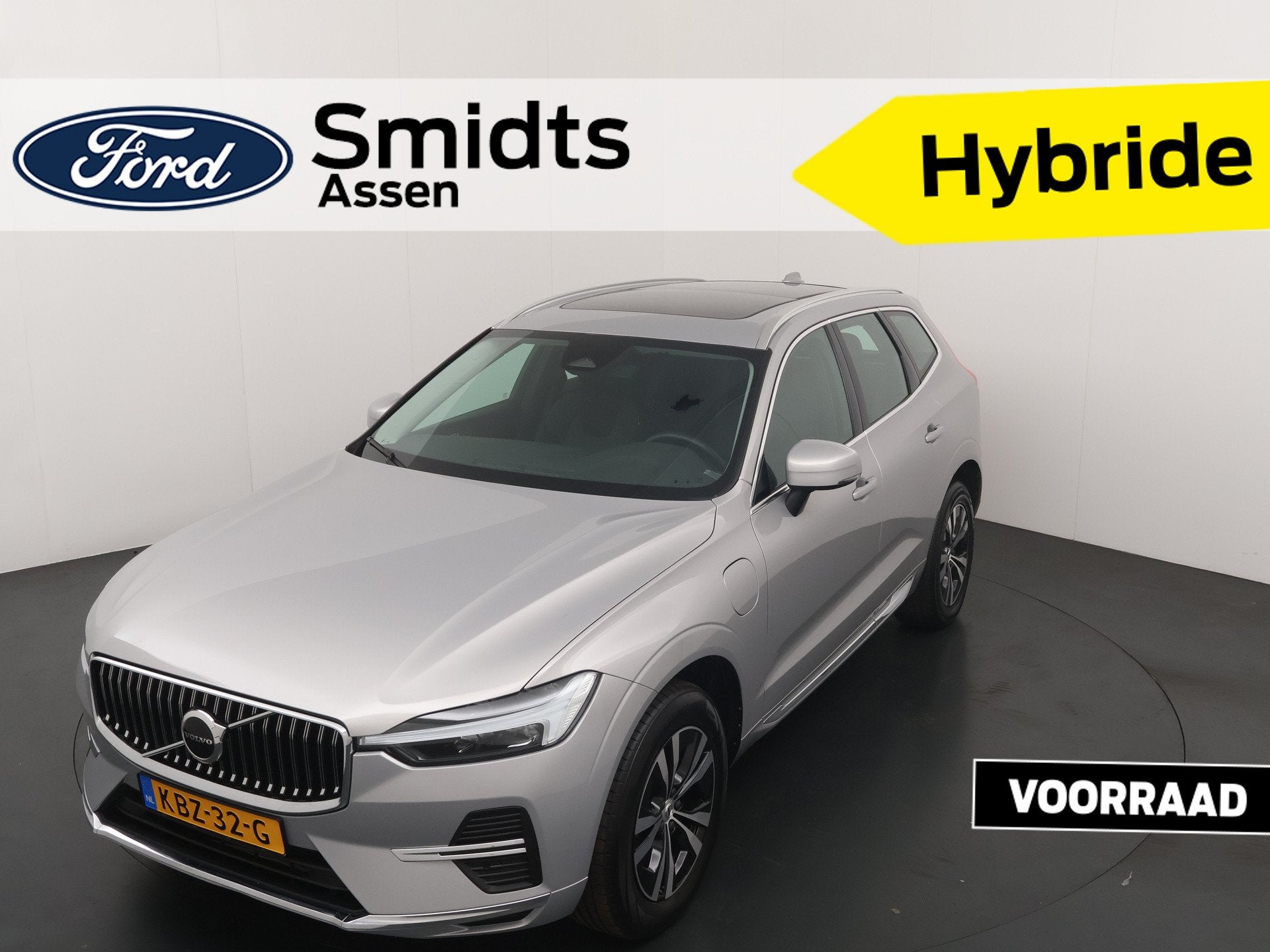 Volvo XC60 2.0 T6 Plug-in hybrid 350 pk AWD Core Bright | Pa, Auto's, Automaat, Gebruikt, 4 cilinders, 1969 cc