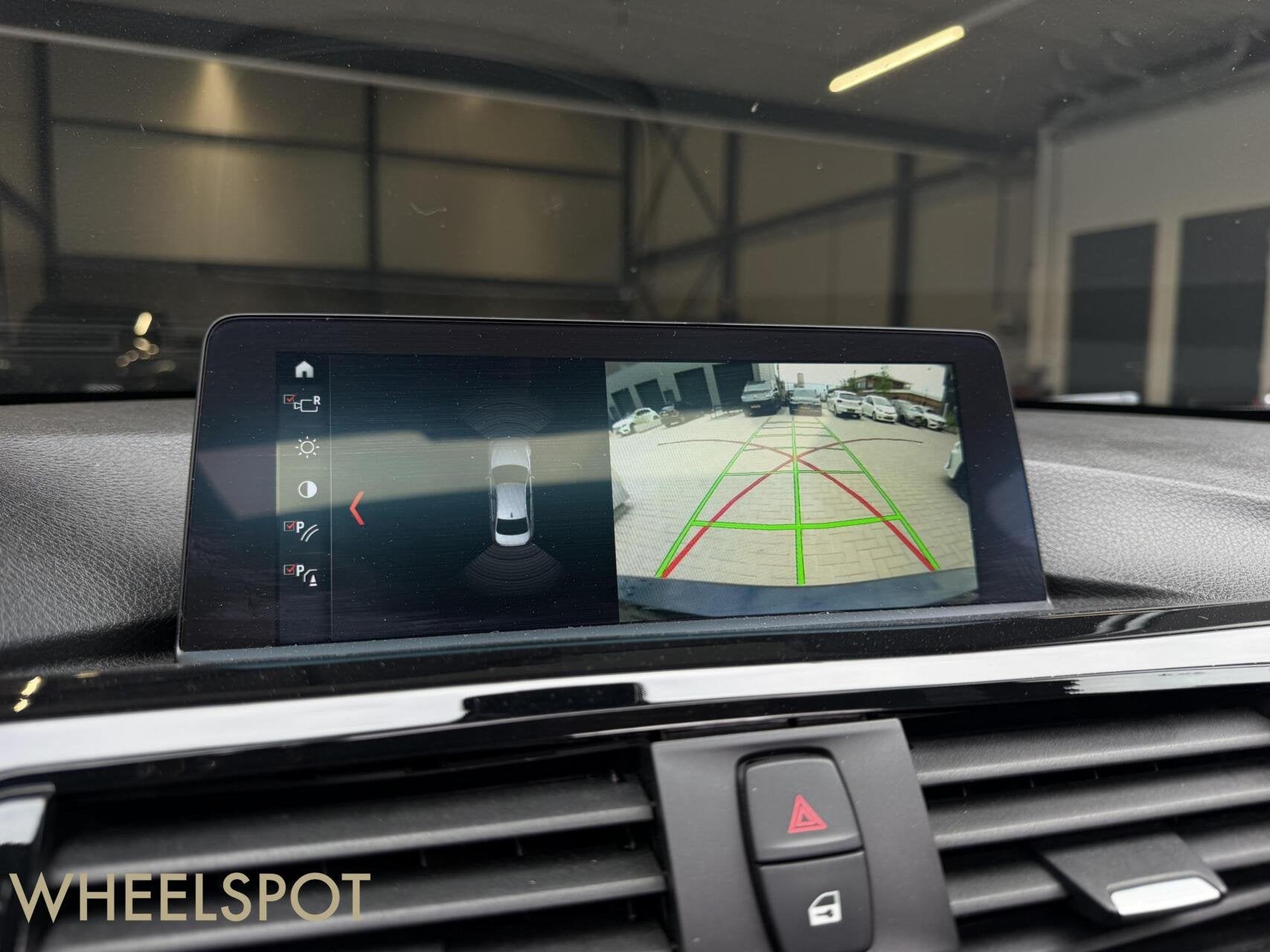 BMW 3-serie 320i M-Sport|Pano|Leder|Memory|Camera|Carplay, Auto's, BMW, Automaat, 1998 cc, Achterwielaandrijving, 4 cilinders