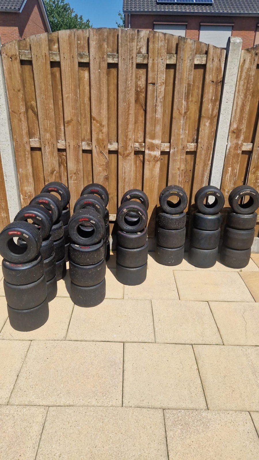 11 sets kartbanden Mojo, Komet, Vega, MG, LeCont gebruikt, Sport en Fitness, Karting, Ophalen, Gebruikt, Onderdelen Kart