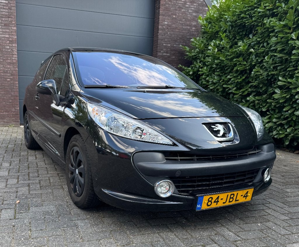 Peugeot 207 1.4 VTI 16V 3DRS 2009 Zwart, Voorwielaandrijving, Stof, Zwart, Origineel Nederlands