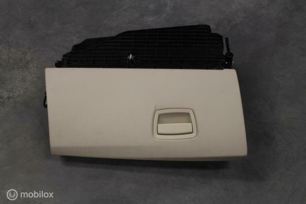 Handschoenkastje beige BMW 5 serie F10 F18 (2009-2017)