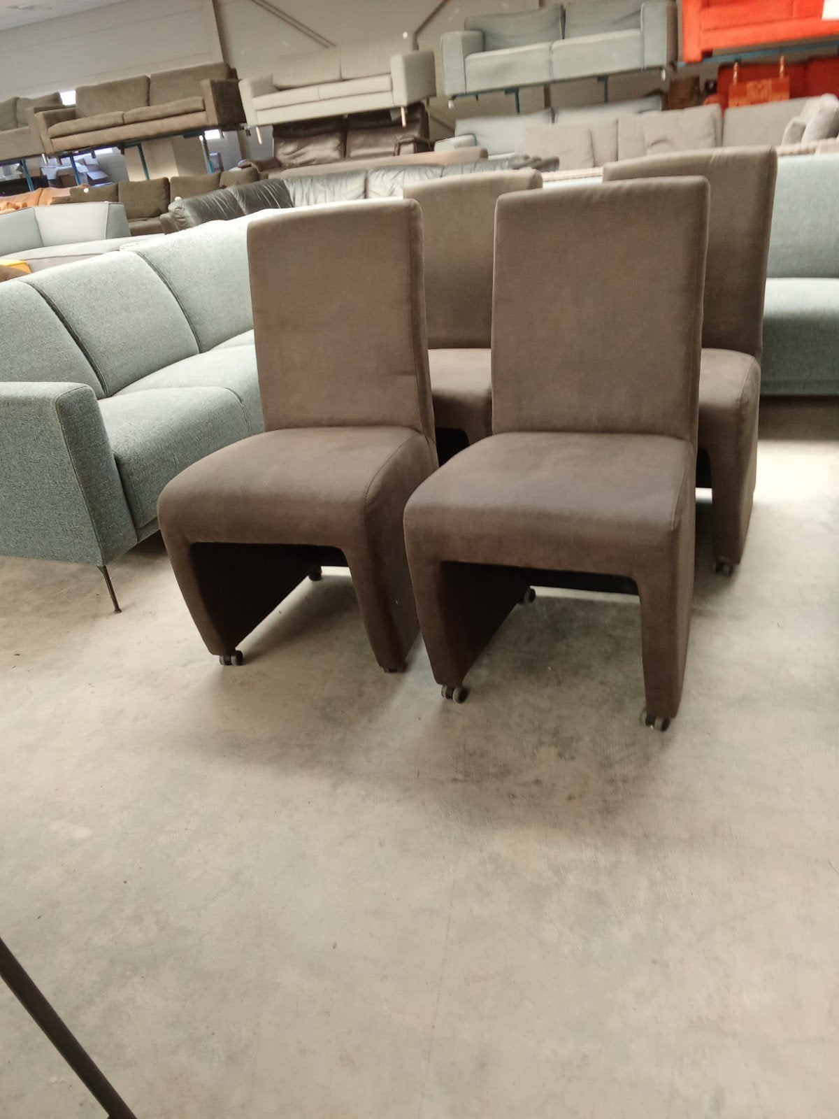4 stoelen met wielen - totaalprijs €50,- -, ., Ophalen of Verzenden, Zo goed als nieuw, .