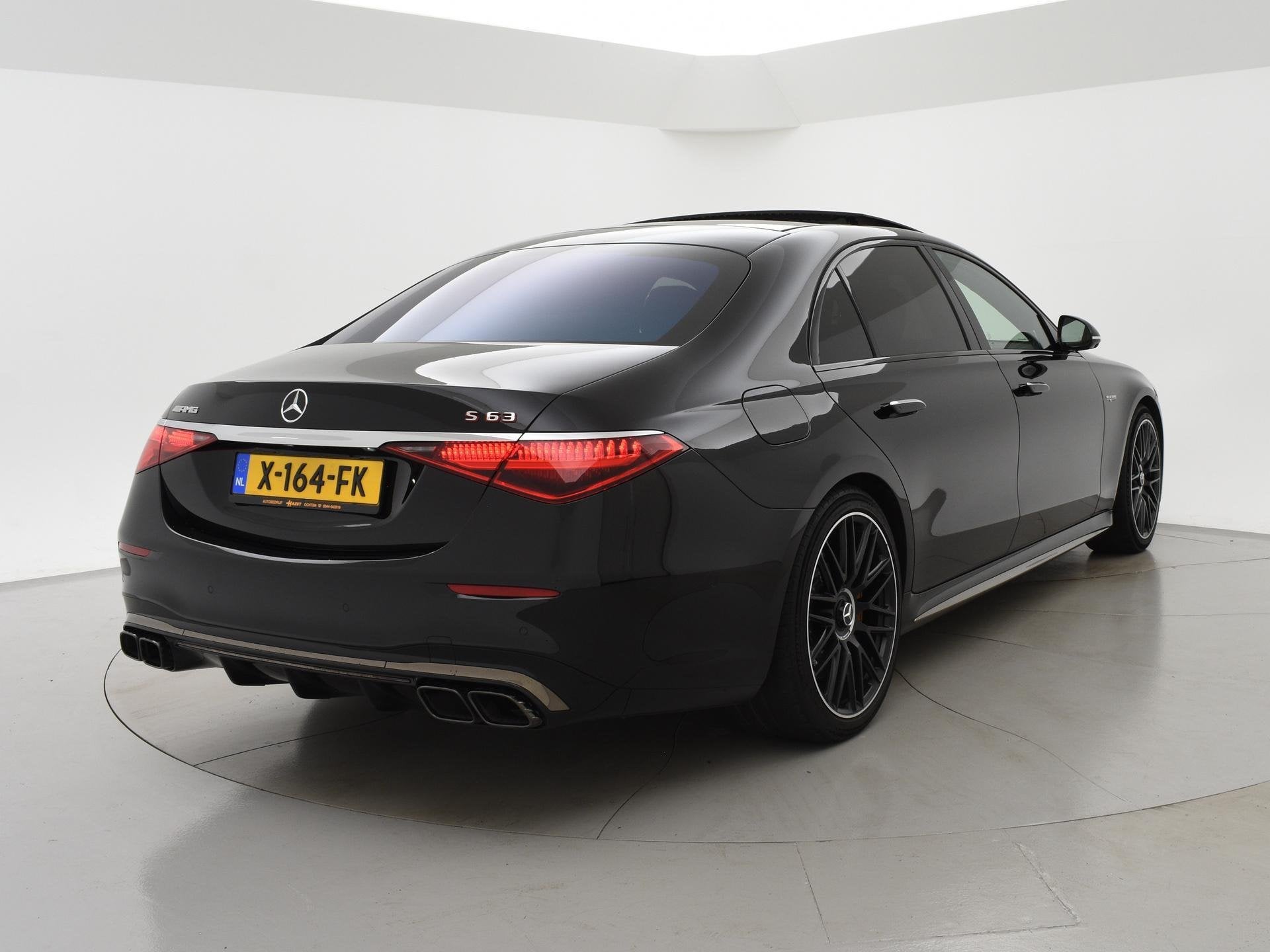 Mercedes-Benz S-klasse AMG 63 S E 802 PK PERFORMANCE + BURME, Auto's, Automaat, Parkeerassistent, Gebruikt, 4 stoelen