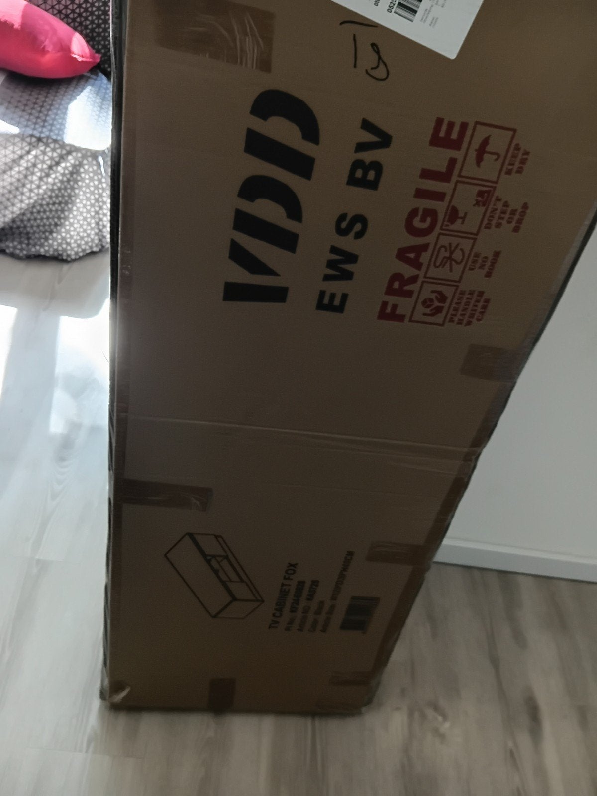 tv kast, Ophalen of Verzenden