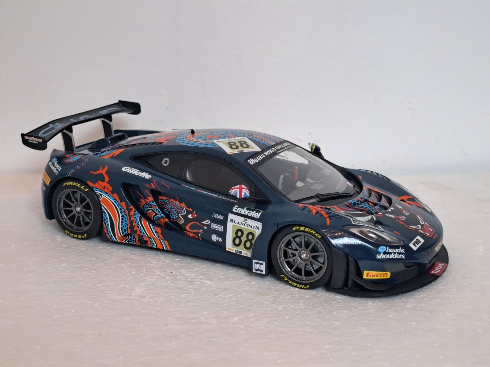 McLaren MP4-12C GT3 24h Spa 2013 Senna 1/18 Minichamps, Ophalen of Verzenden, Gebruikt, Auto, MiniChamps