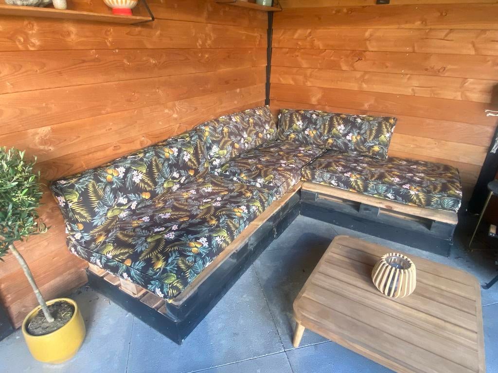 3 sets palletkussens (evt. incl. pallets), Tuin en Terras, Tuinsets en Loungesets, Gebruikt, Loungeset, Hout, Meer dan 8 zitplaatsen