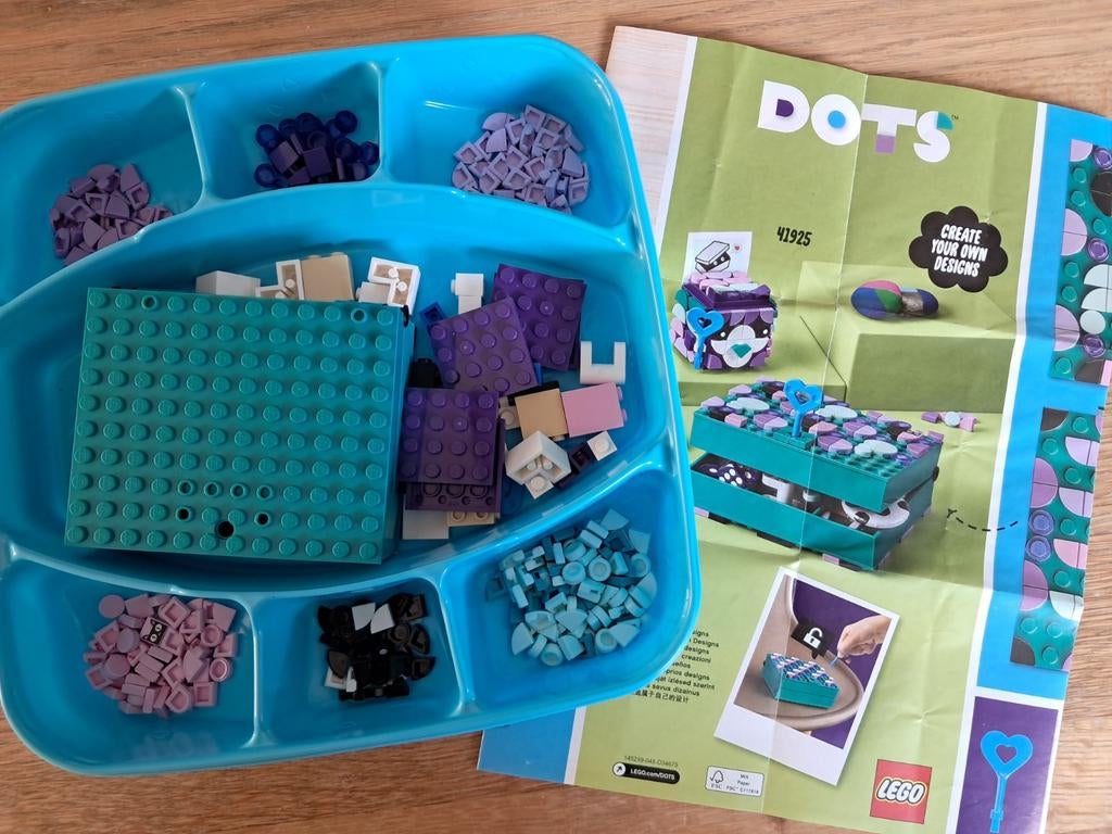 LEGO DOTS verschillende soorten, Overige thema's, Lego, Compleet, Ophalen of Verzenden