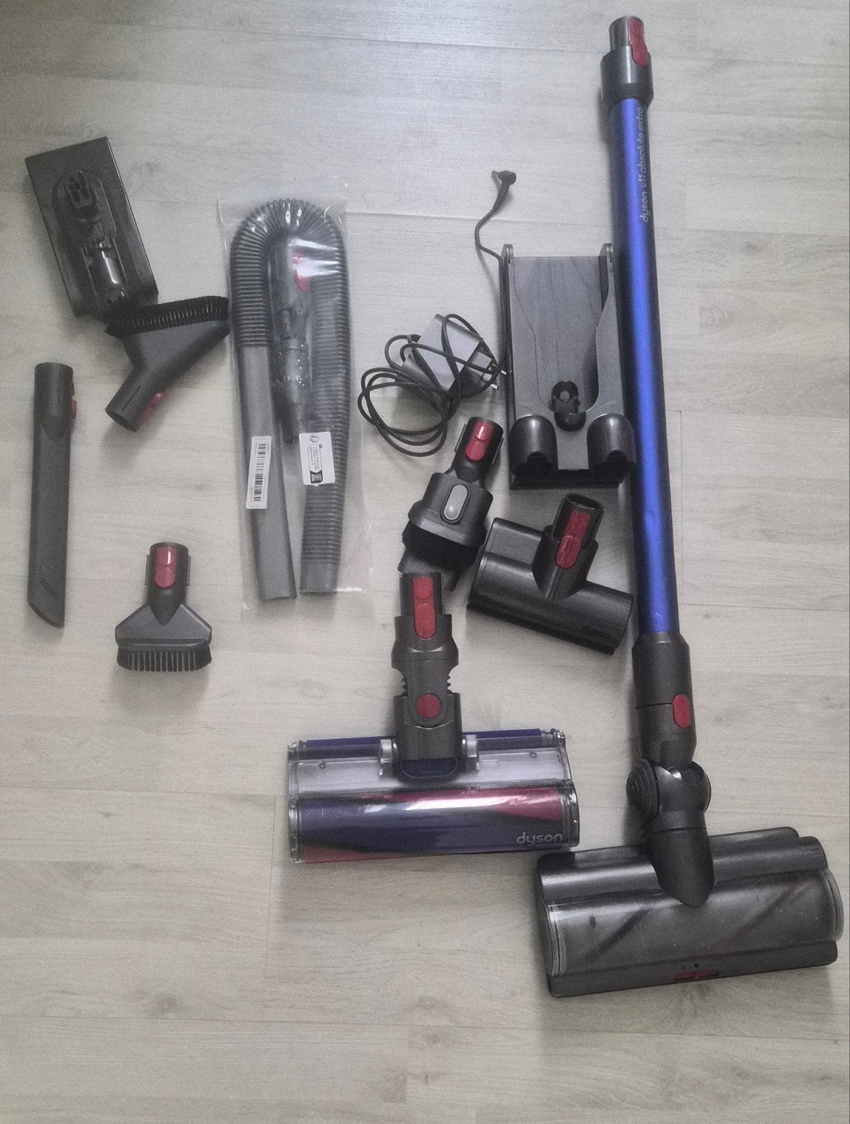 Dyson V11 Absolute accessoires, Witgoed en Apparatuur, Inclusief accessoires, Gebruikt, Ophalen of Verzenden, Dyson