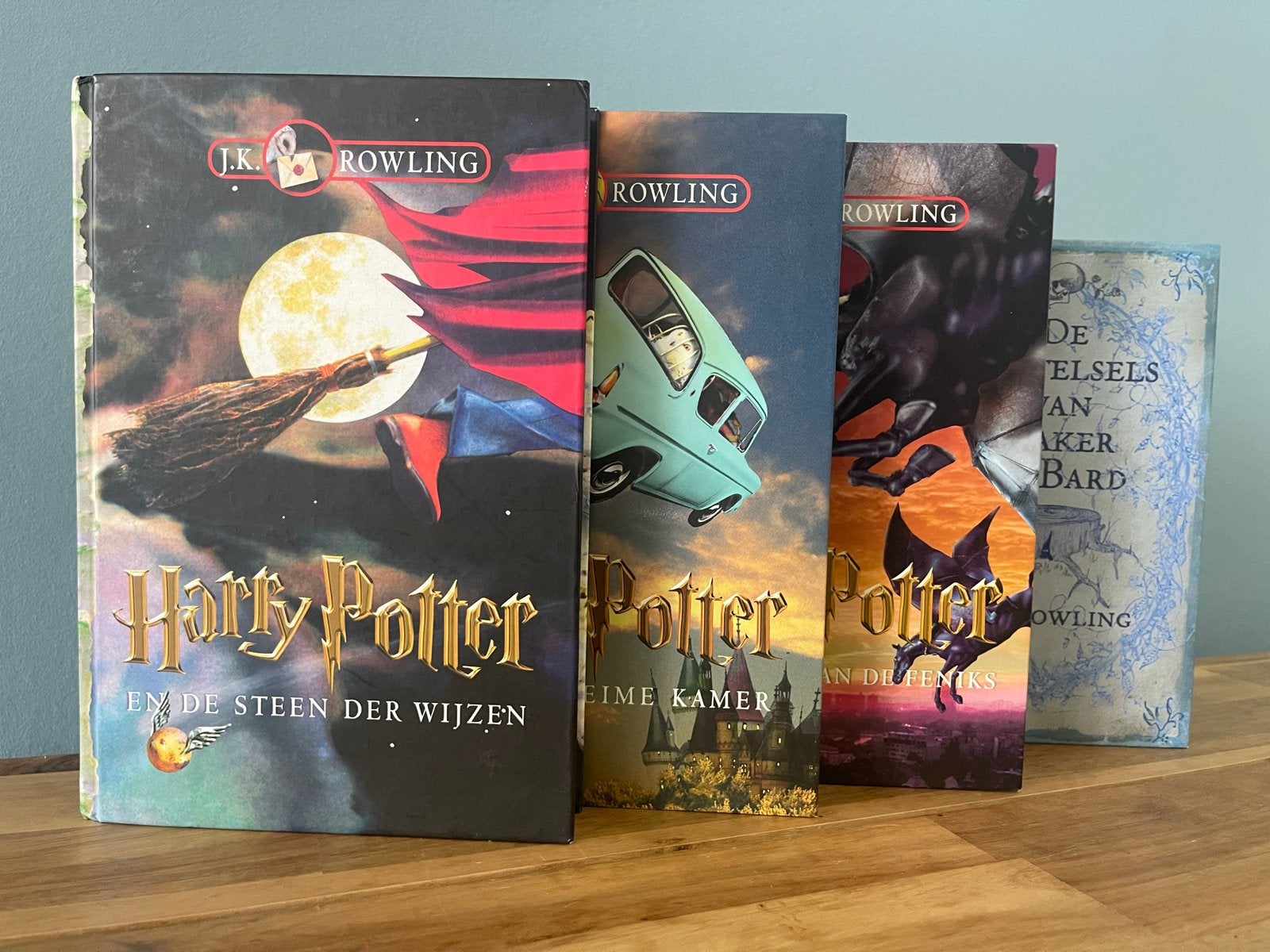 Harry Potter boeken 1, 2, 5 (hardcover) + De Vertelsels, Boeken, Fantasy, Gelezen, Ophalen of Verzenden