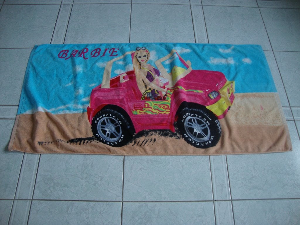 Verschillende kinder strandlakens, Gebruikt, Jongen of Meisje, One size, Ophalen of Verzenden