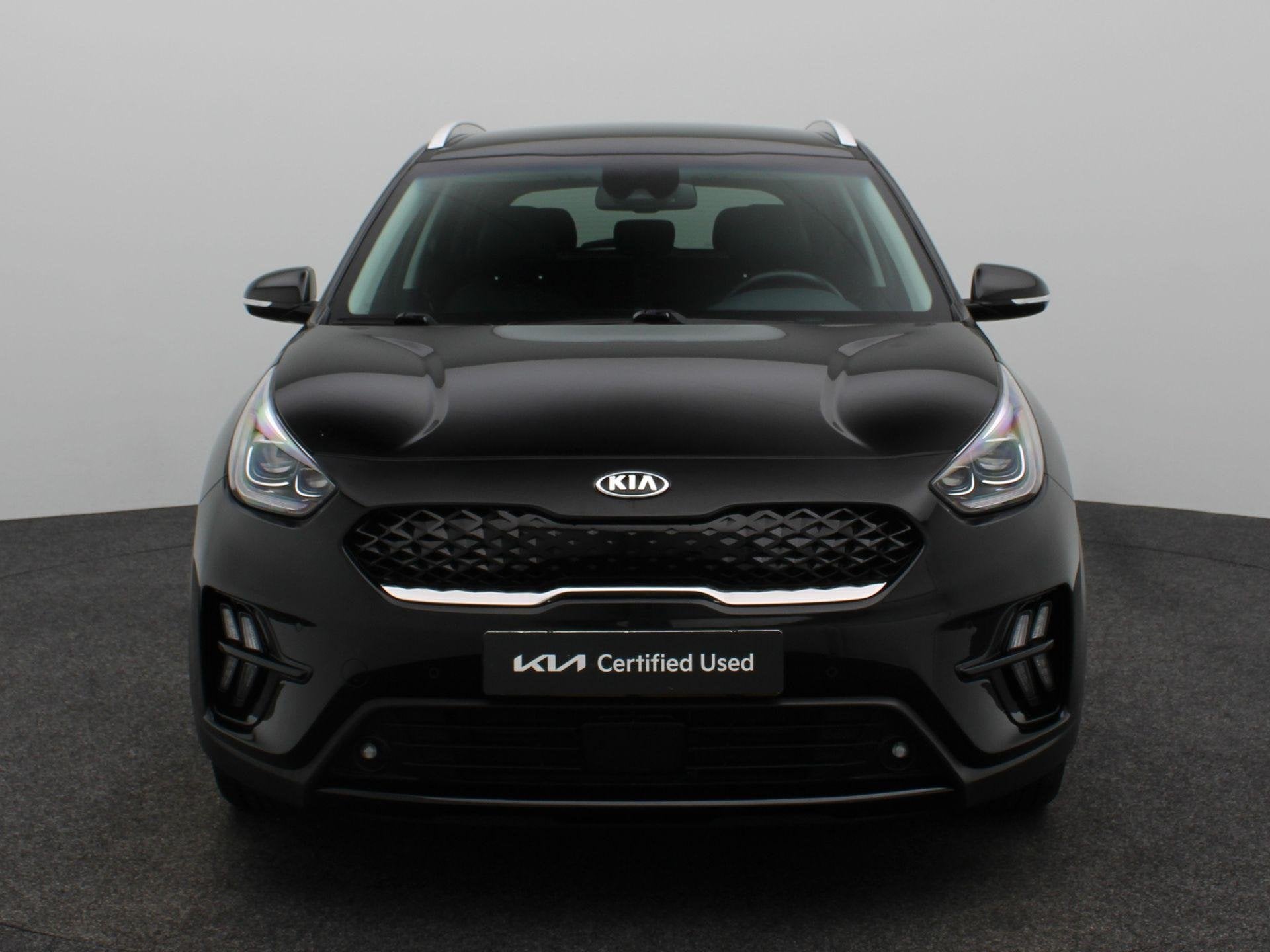 Kia Niro 1.6 GDi PHEV DynamicPlusLine | Stoel en Stuur Verwa, Auto's, 12 maanden, Gebruikt, Leder en Stof, Zwart