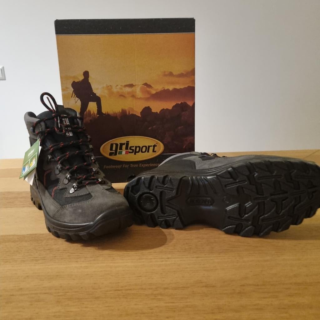 Gri sport Hiking schoenen maat 43 Antraciet - Nieuw!, Ophalen of Verzenden, Nieuw, Schoenen