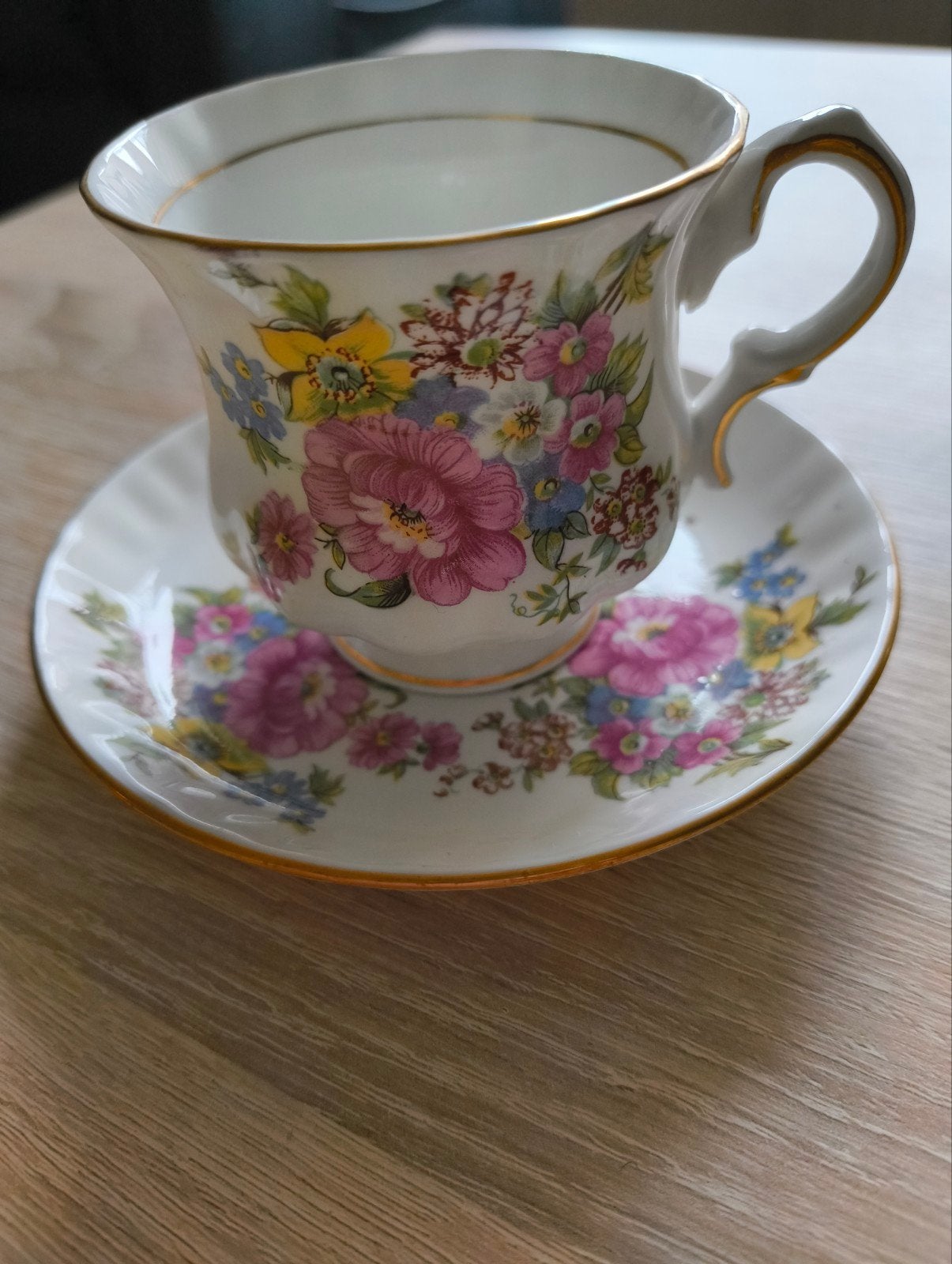 Royal Castle Balmoral Bone China Kop en Schotel, Ophalen of Verzenden
