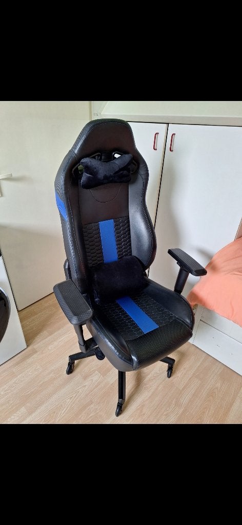 Corsair gaming bureau stoel (T3 road warrior), Ophalen, Zwart, Zo goed als nieuw, Gaming bureaustoel