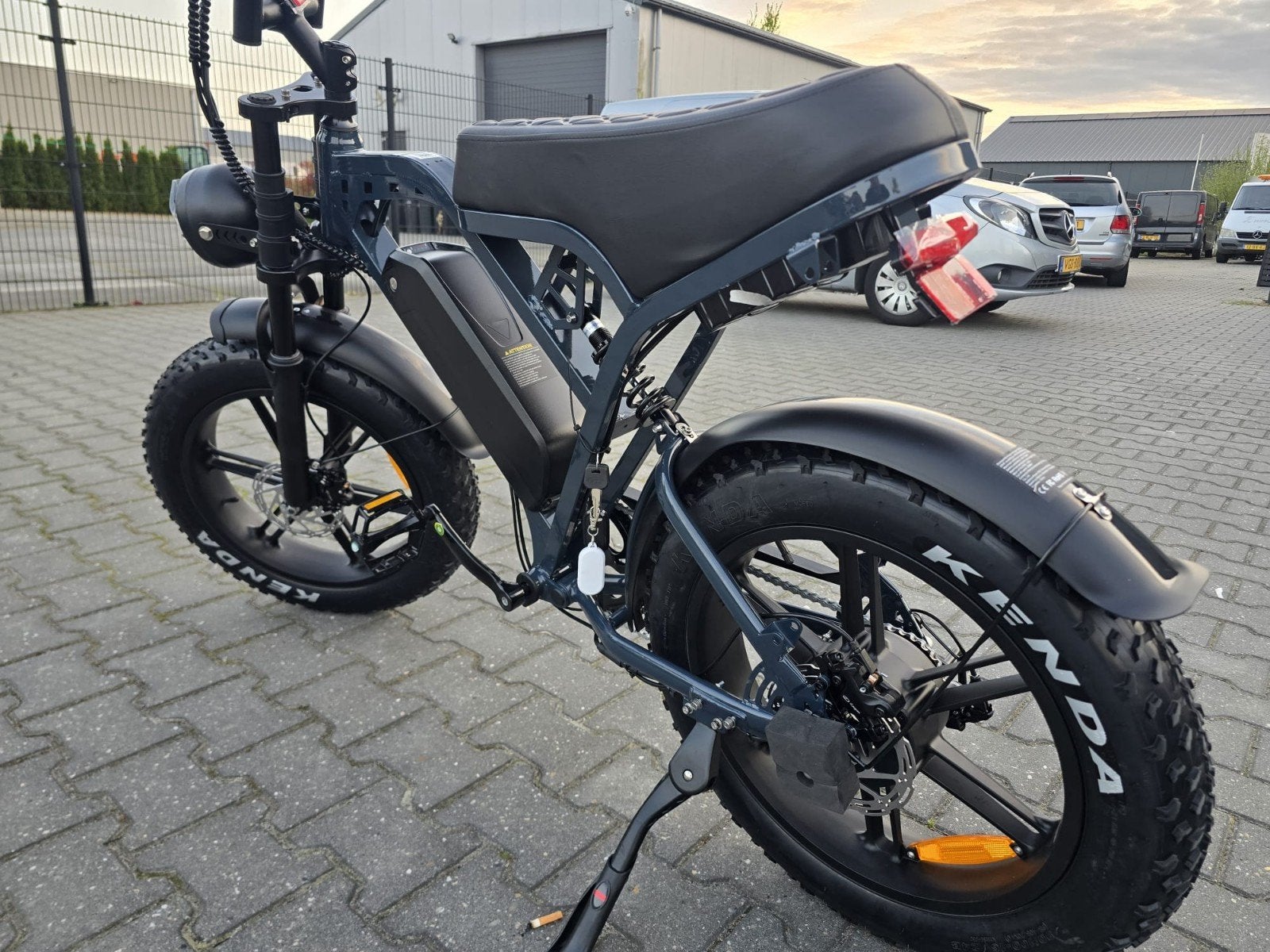 Foto 9 van Fatbike V20 Pro Eenmalige Aanbieding inclusief accu garantie