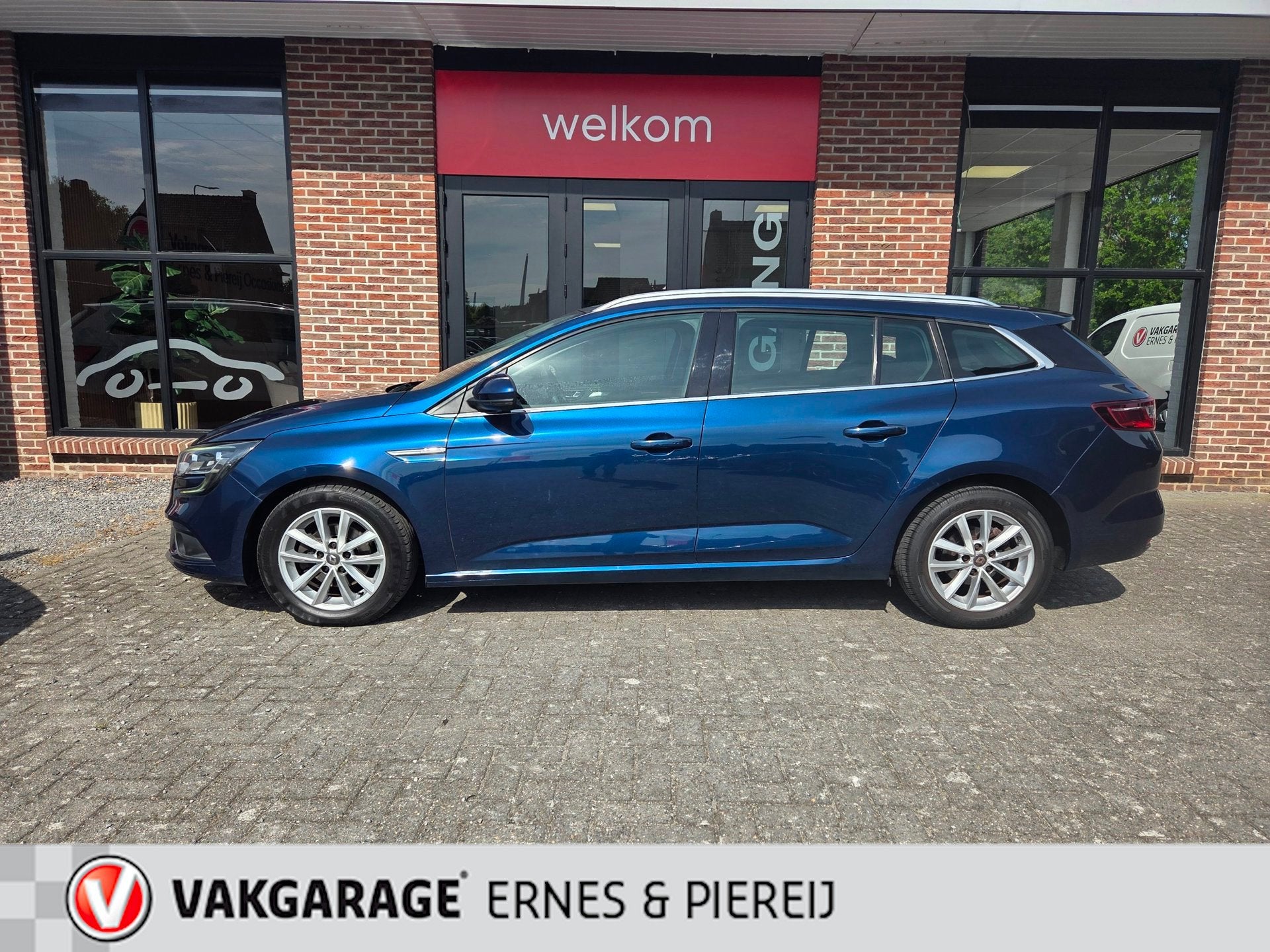 Renault Mégane 1.2 TCe Zen, Voorwielaandrijving, Gebruikt, Zwart, 4 cilinders