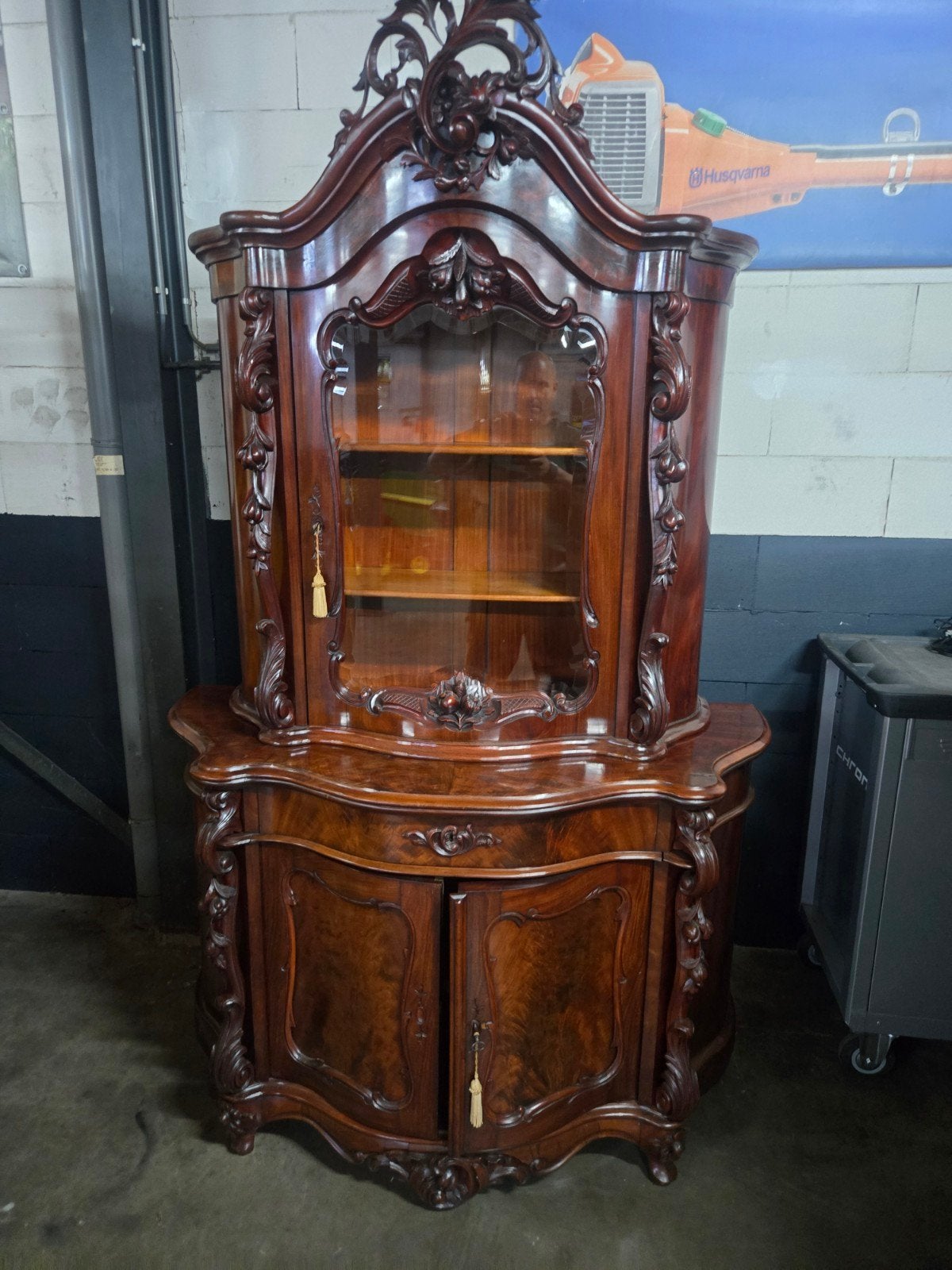 Bonheur buffetkast    Horrix Vitrinekast, Ophalen of Verzenden