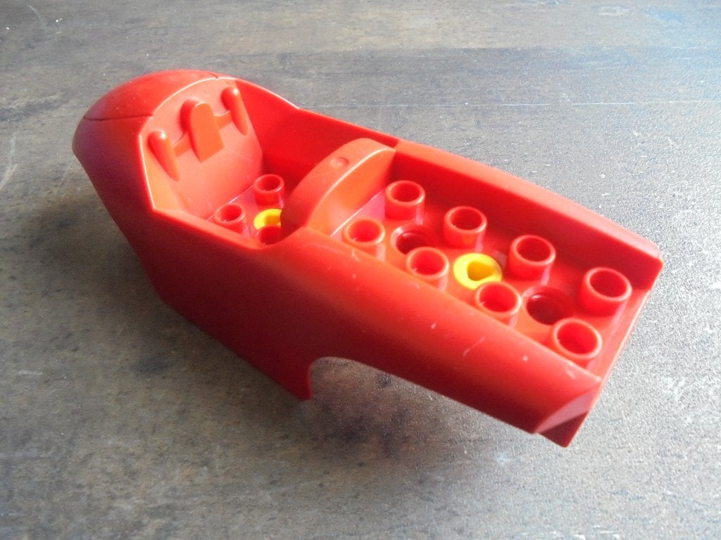 Lego Duplo Toolo Racer Body 4x2 Studs in Back (zie foto's), Gebruikt, Ophalen of Verzenden, Duplo, Losse stenen