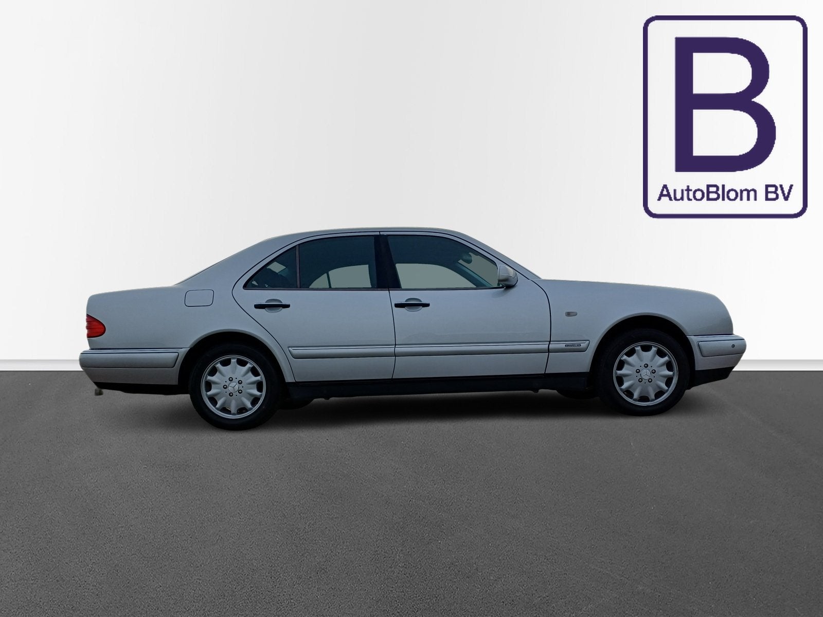 Mercedes-Benz E-Klasse 280 Elegance Youngtimer in perfecte s, foto 6