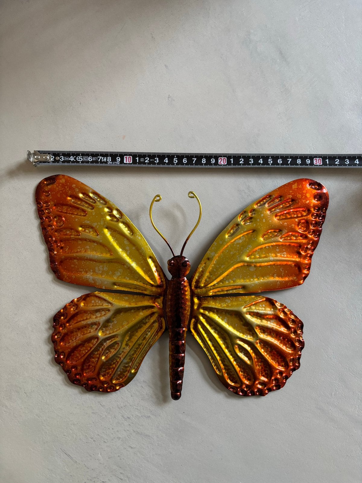 Metalen Wanddecoratie Vlinder - Oranje/Goud, Metaal, Wandsculptuur, 31 cm, Meerkleurig