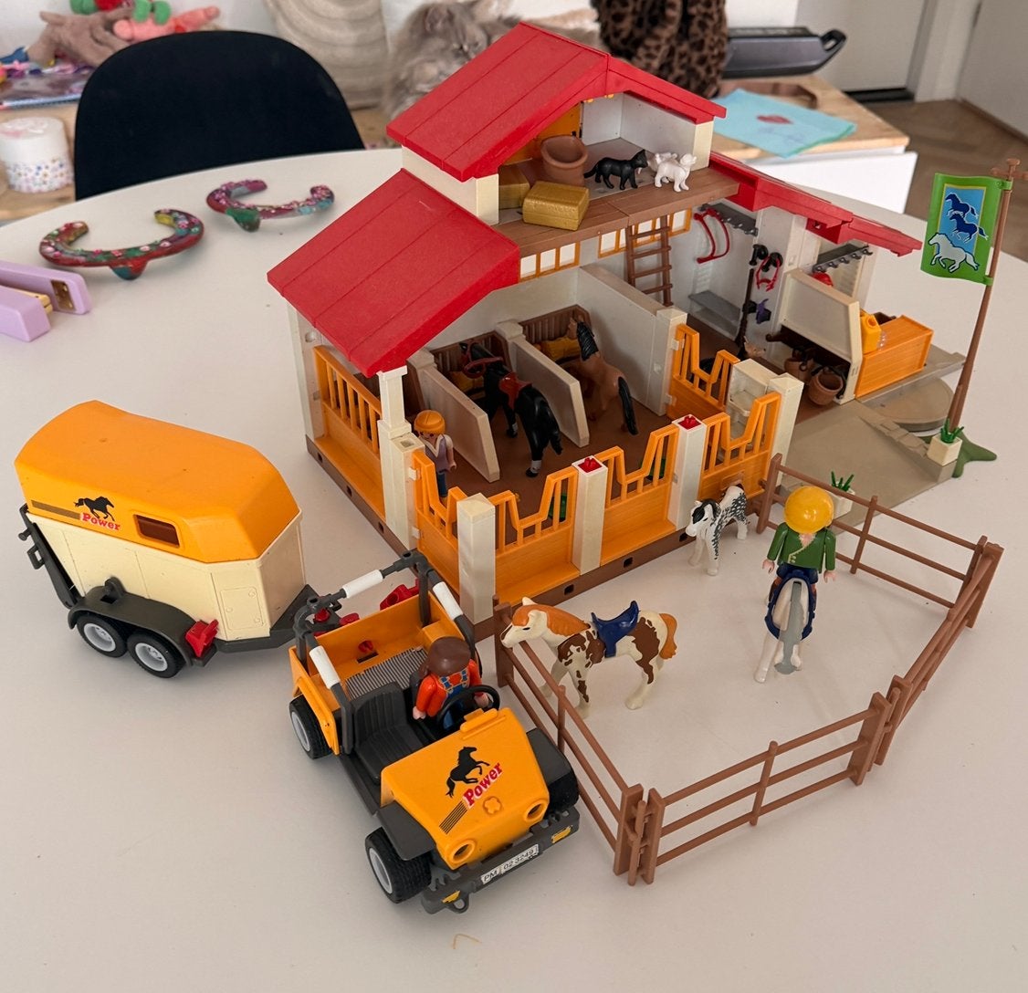 Playmobil Paardenstal manage met Jeep en Trailer, Gebruikt, Gebouw, Complete set, Ophalen of Verzenden