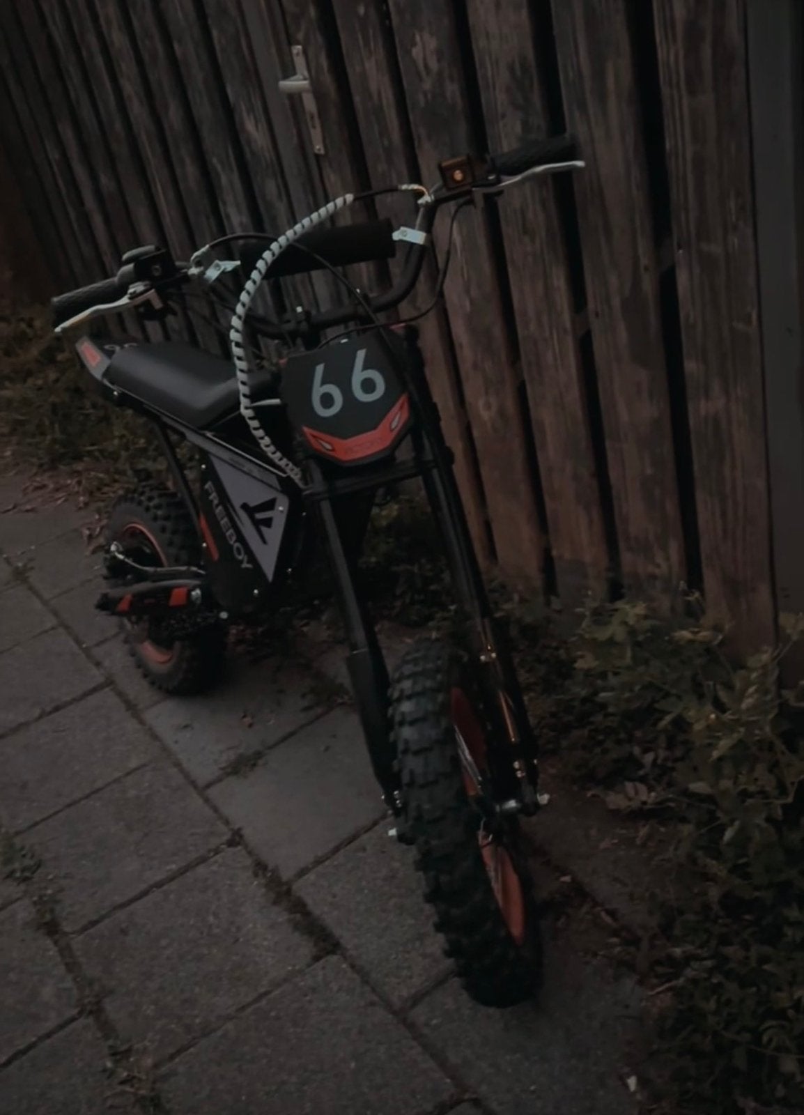 Crosser 73kmh tekoop, Ophalen, Overige typen, Zo goed als nieuw, Schijfrem