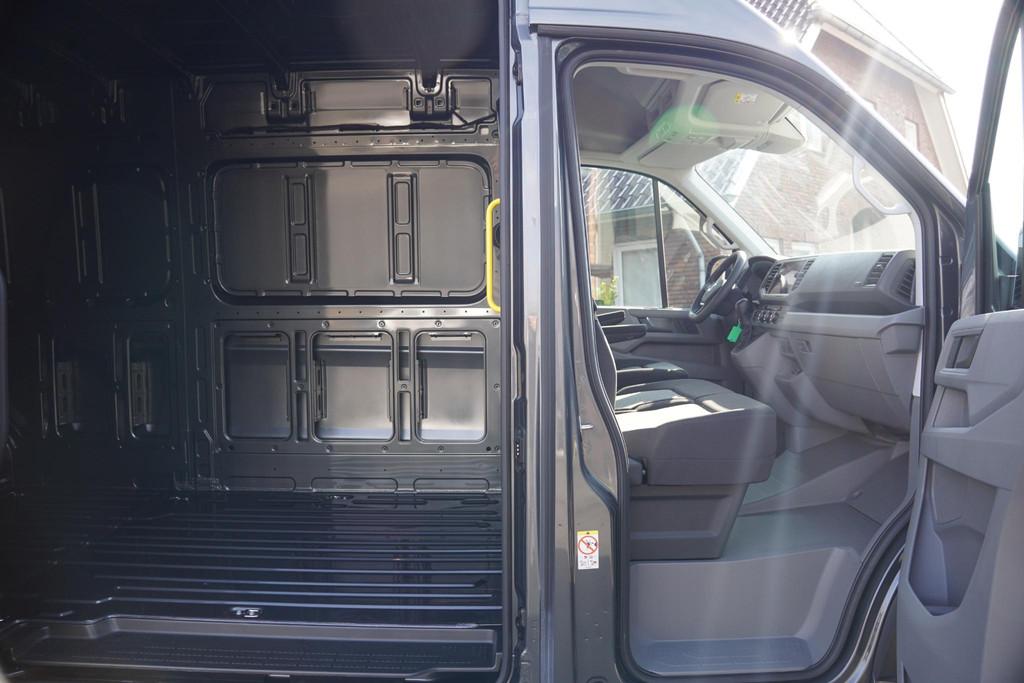 Volkswagen Crafter 35 2.0 TDI 177PK Automaat L4H3 Ergocomfor, Stof, Gebruikt, Volkswagen, 3000 kg