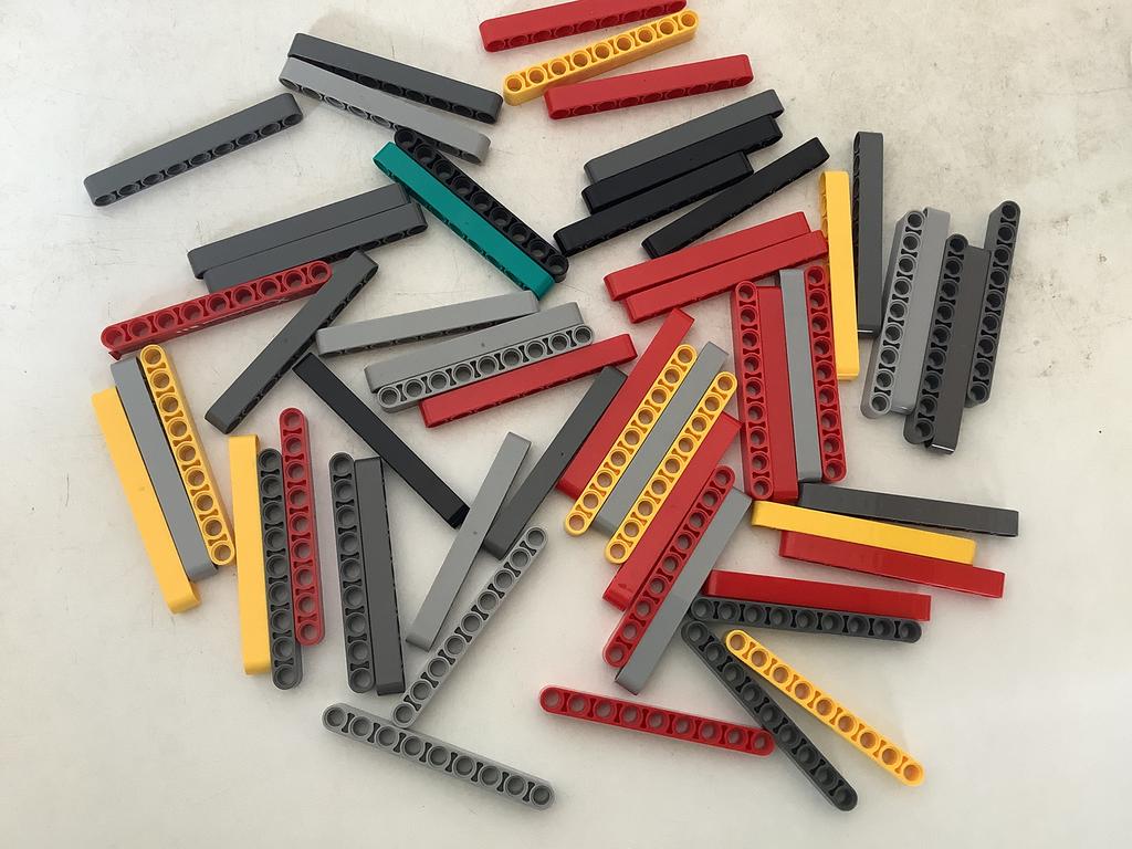 Lego technic hefarm 1x9 dik, Ophalen of Verzenden, Gebruikt, Losse stenen, Lego