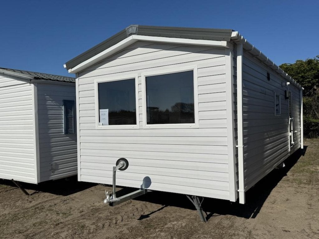 kunststof 9x3m winterhard chalet 2016 met CV gratis gebracht