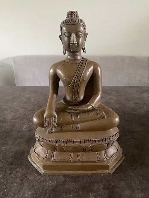 Zwaar bronzen Uthong Boeddhabeeld – 38 cm, Metaal, 38 cm, Ophalen of Verzenden, Zo goed als nieuw