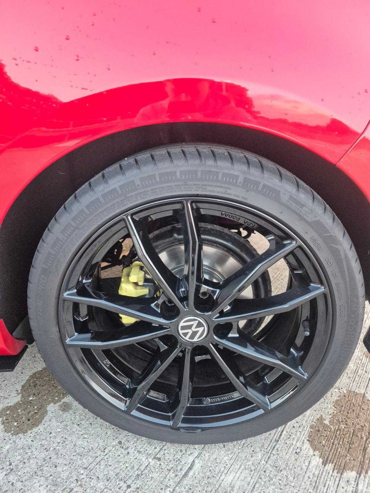 Foto 12 van Volkswagen Golf 1.4 R-PAKKET Sub&speakers MAXTON