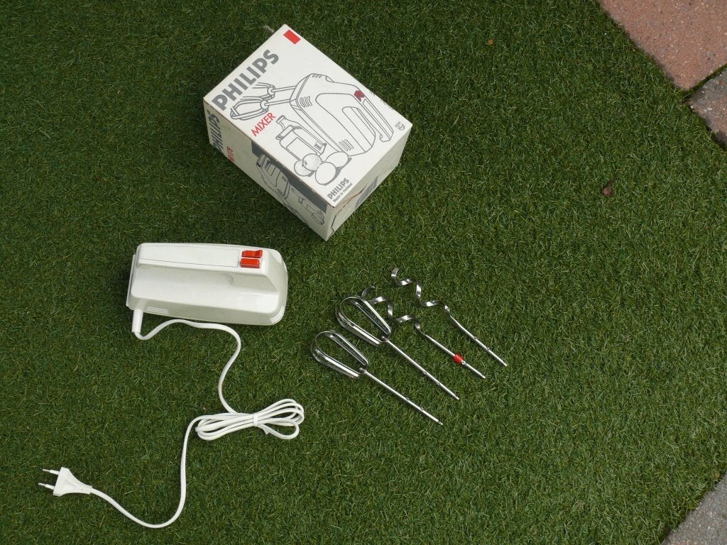 Philips handmixer nog als nieuw, Witgoed en Apparatuur, Minder dan 1 liter, Ophalen of Verzenden, Zo goed als nieuw, 3 snelheden of meer