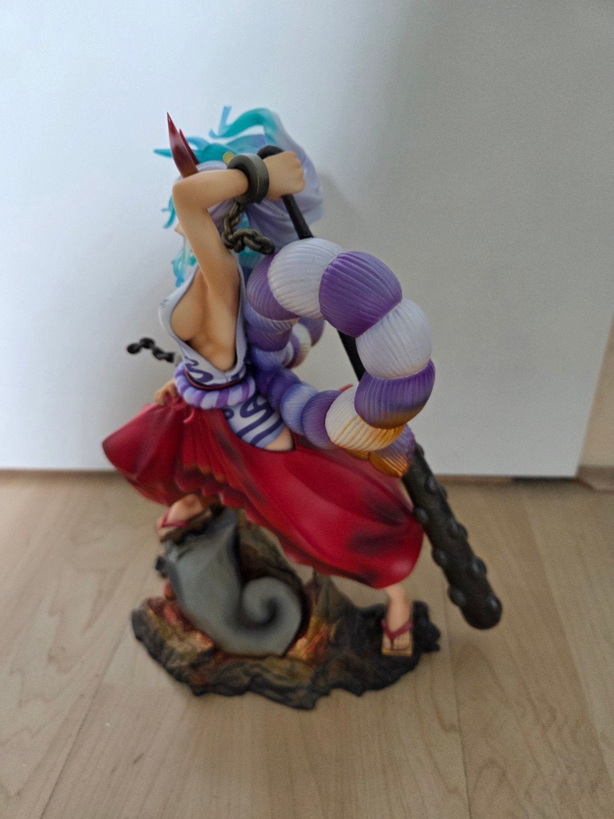 Yamato One Piece Figuur - Zo goed als nieuw, Ophalen, Zo goed als nieuw